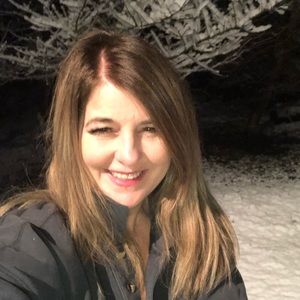 Meet your Posher, Ccassandra